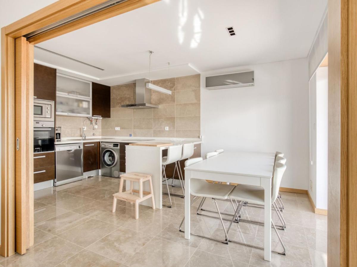 Modern Holiday Home In Salir Do Porto With Swimming Pool Salir de Porto Bagian luar foto