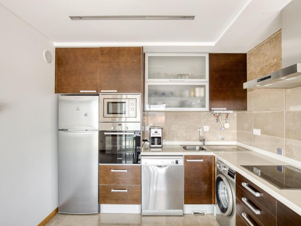 Modern Holiday Home In Salir Do Porto With Swimming Pool Salir de Porto Bagian luar foto