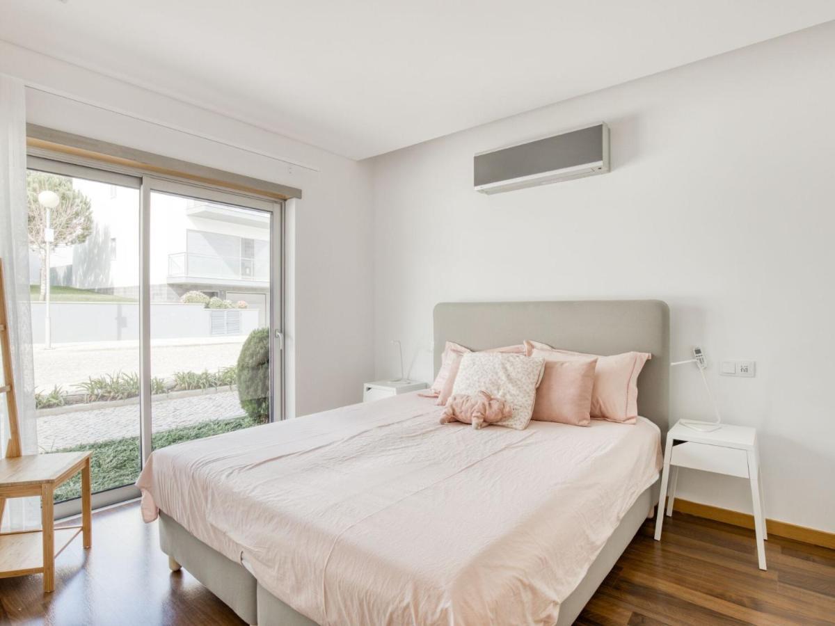 Modern Holiday Home In Salir Do Porto With Swimming Pool Salir de Porto Bagian luar foto