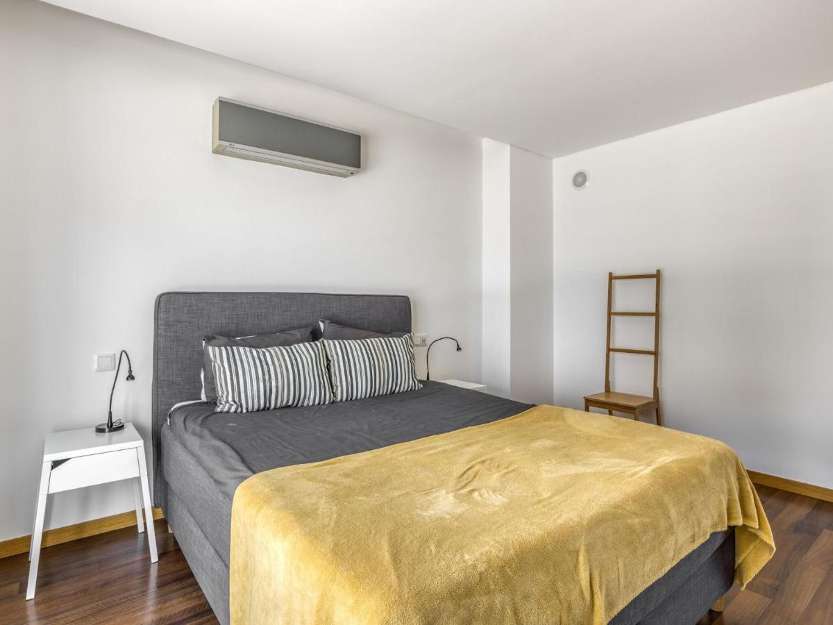 Modern Holiday Home In Salir Do Porto With Swimming Pool Salir de Porto Bagian luar foto