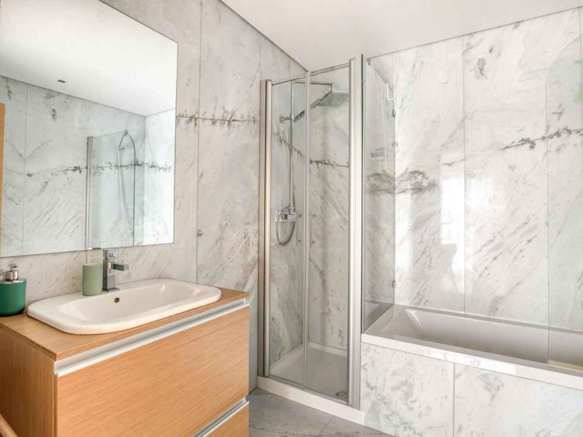 Modern Holiday Home In Salir Do Porto With Swimming Pool Salir de Porto Bagian luar foto